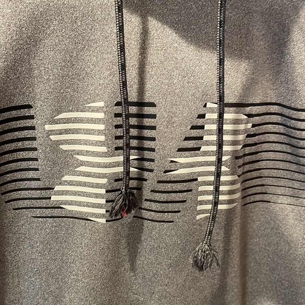Under Armour hoodie - Picture 2 of 5